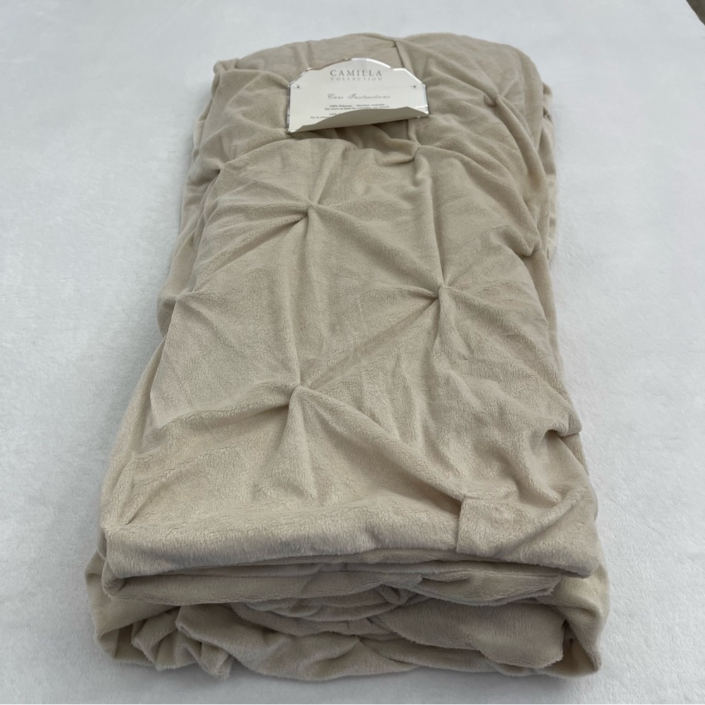 CAMILLA COLLECTION SUPER SOFT MINK THROW SIZE 50X60 - Picture 3 of 4